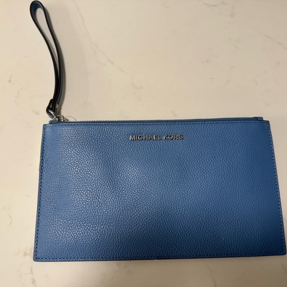 Michael Kors Baby Blue Clutch - Picture 1 of 3